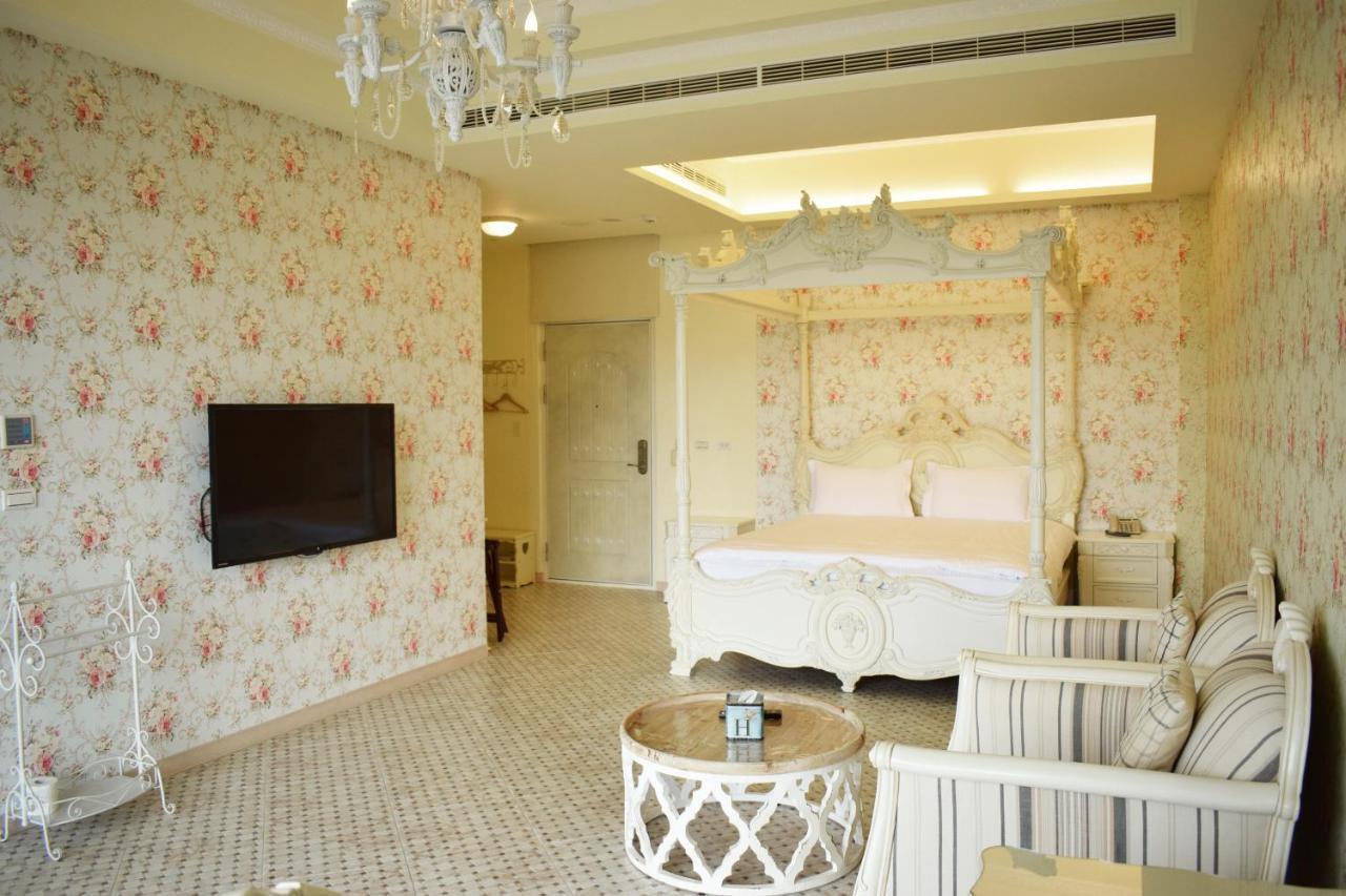 Bliss Bed And Breakfast Yuchi Exterior photo
