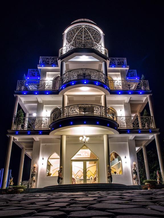 Bliss Bed And Breakfast Yuchi Exterior photo