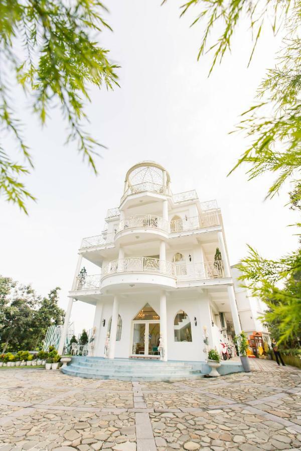 Bliss Bed And Breakfast Yuchi Exterior photo